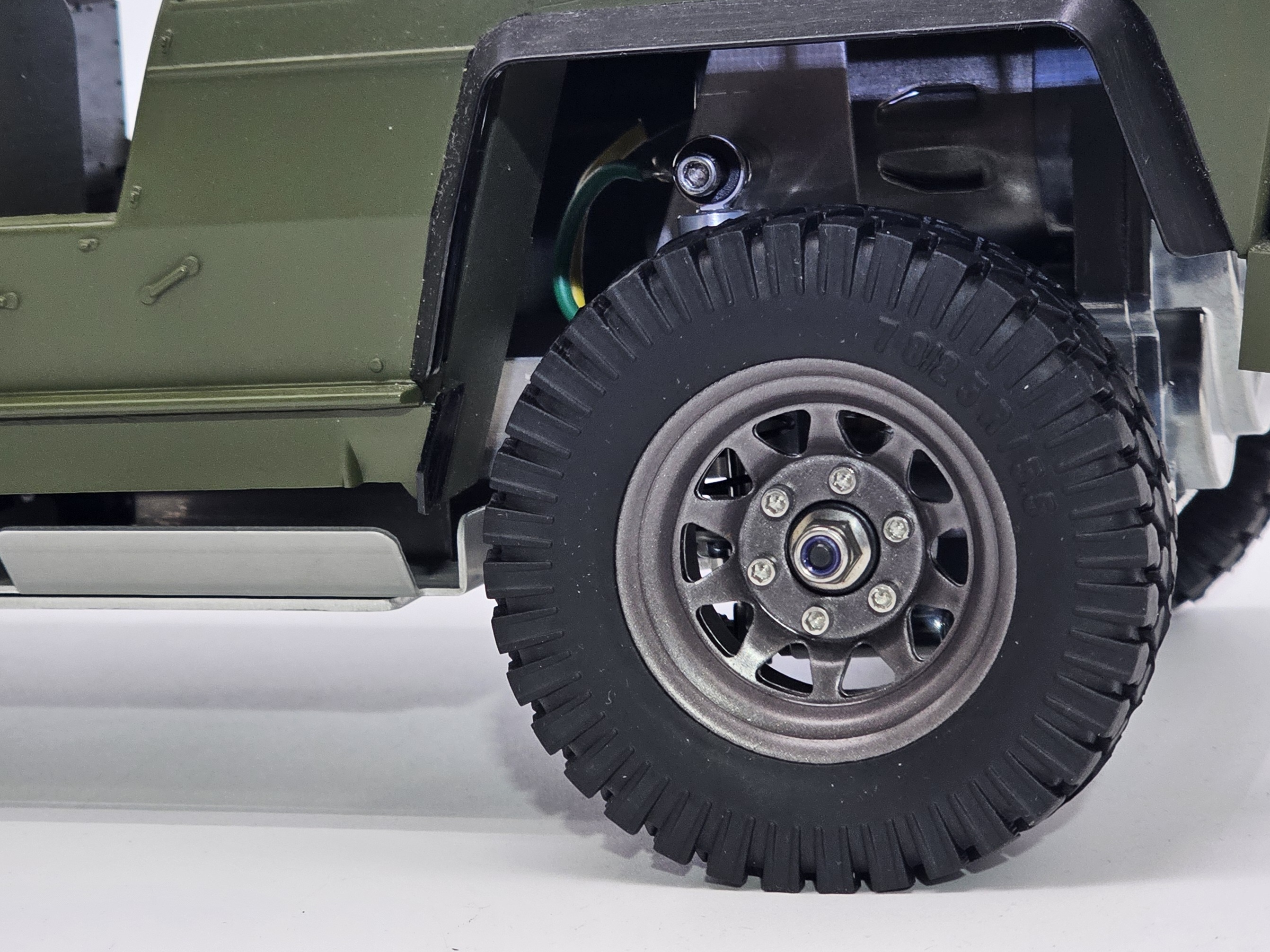 Stamped steel 1.55" 10-Spoke Gray Beadlock wheels. WT15541-B